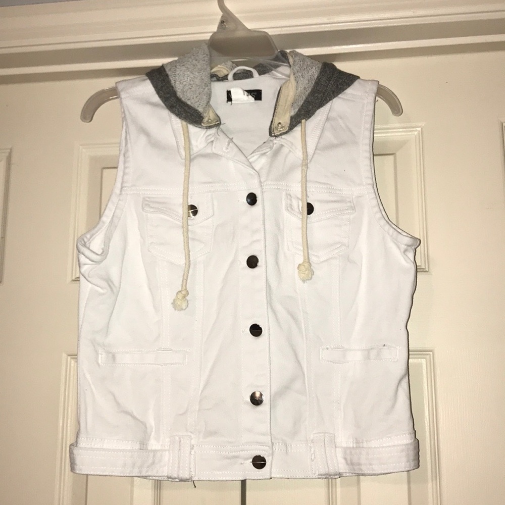 Venus white jean vest